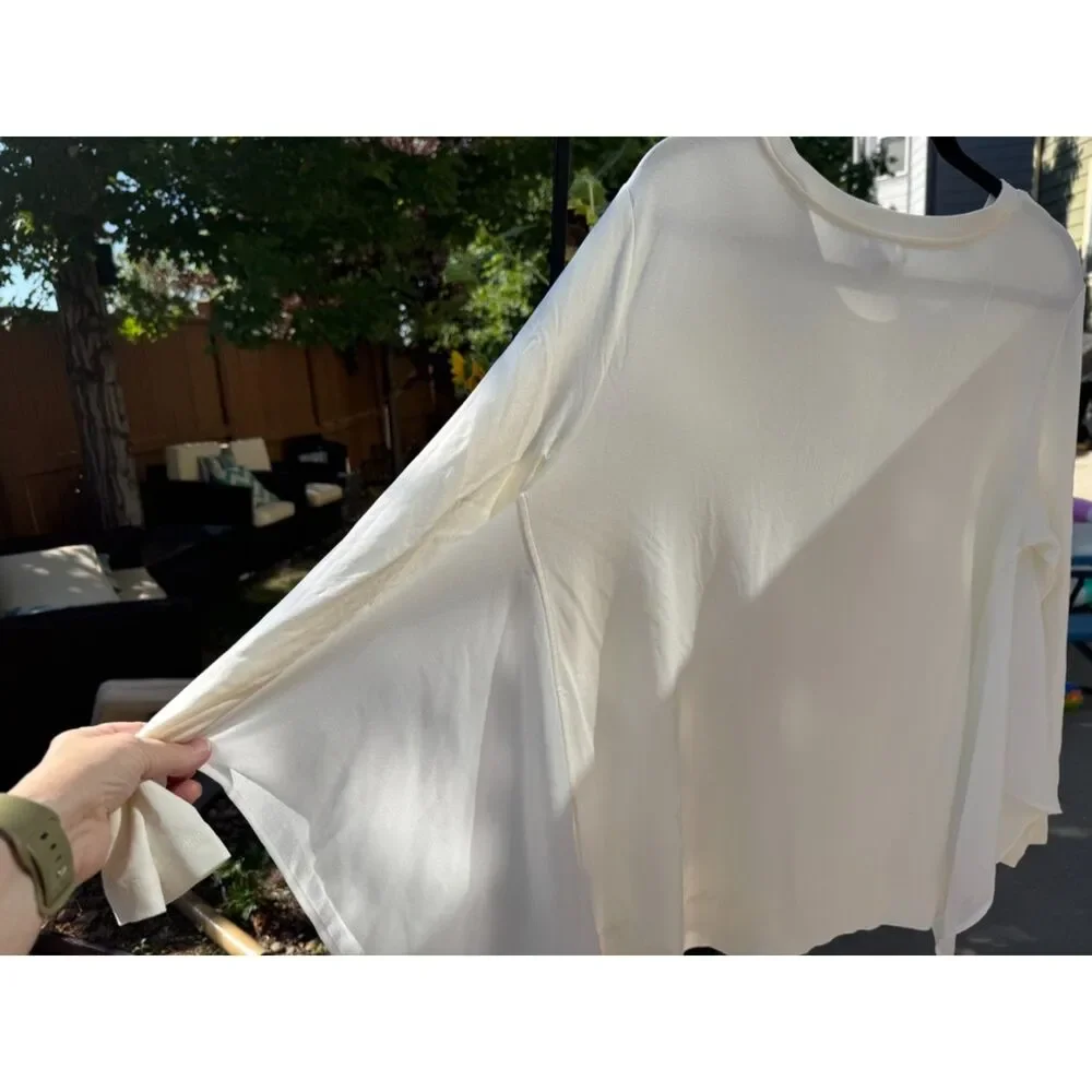 NWT Margittes Womens Blouse Long Sleeve w/ Butterfly Sides Made in Germany